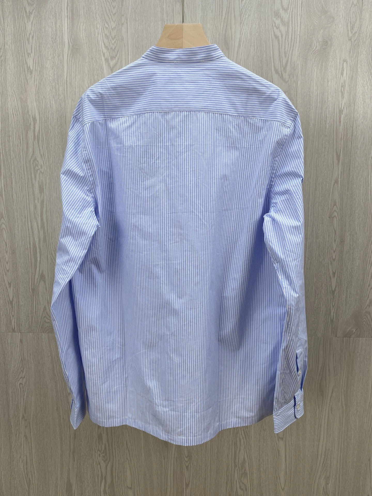 wg.luxury- V595t1 item:D-F409I0943